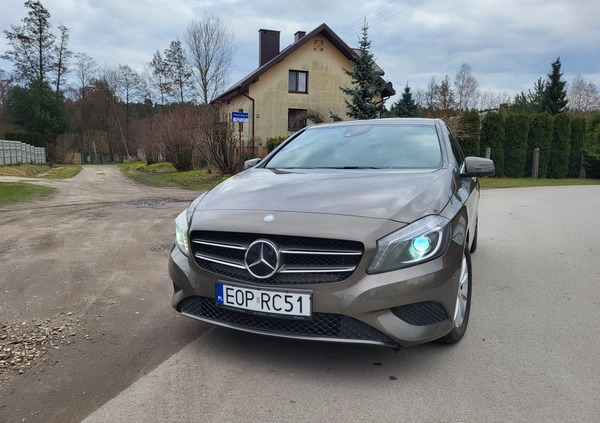 Mercedes-Benz Klasa A cena 46900 przebieg: 230000, rok produkcji 2013 z Opoczno małe 301